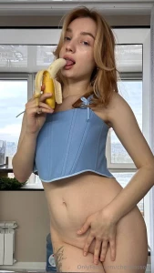 Healthy nutrition is this long juicy banana for breakfast am i wrong