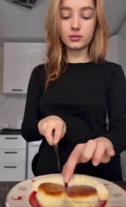 First i ll fry you cheesecakes for breakfast and then you ll fry me on