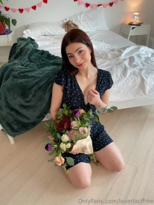 What flowers will do to a girl part 1