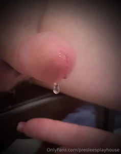 Maybe a dinner show let me tease you until you drip for my lips or my