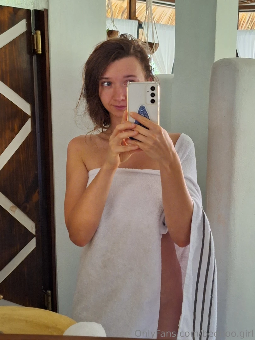 And now pull the towel on the side in my opinion the last picture is part 3 