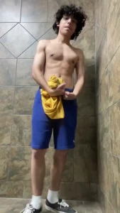 I can t remember the last time i jerked off but i think it s been over