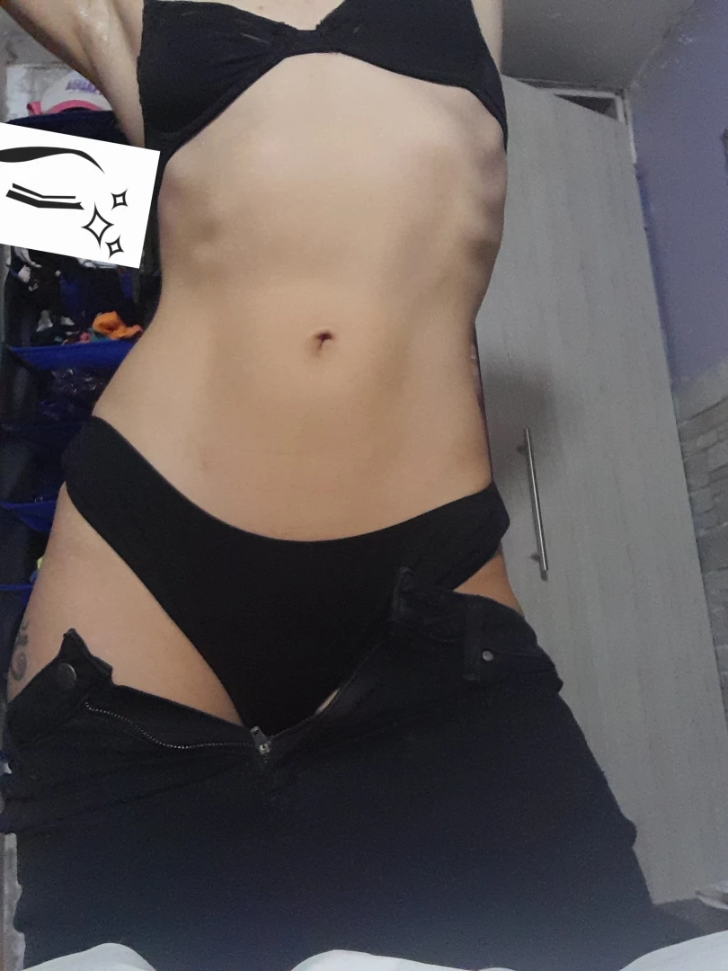 Anyone want to cum all over my tummy alguien quiere correrse en mi part 1 