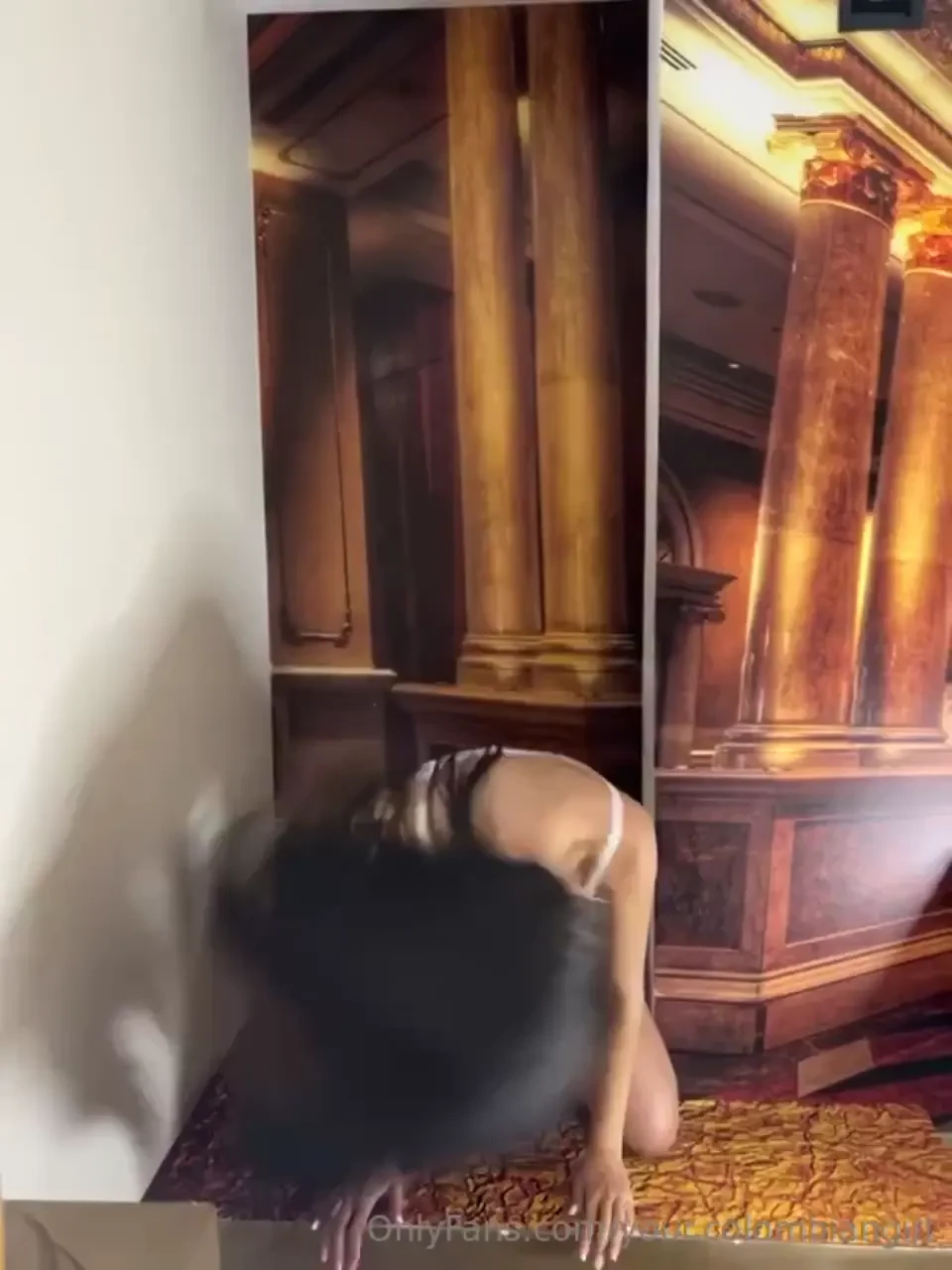 En este trajecito se me ve al descubierto mi pussy in this little 