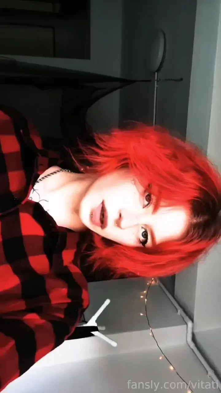 How do you think i d react if you made the first move redhead redhair 