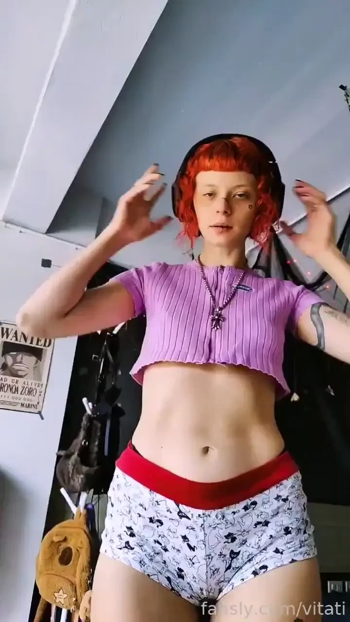 Switching my vibe with headphones on you ever wonder what s on my 