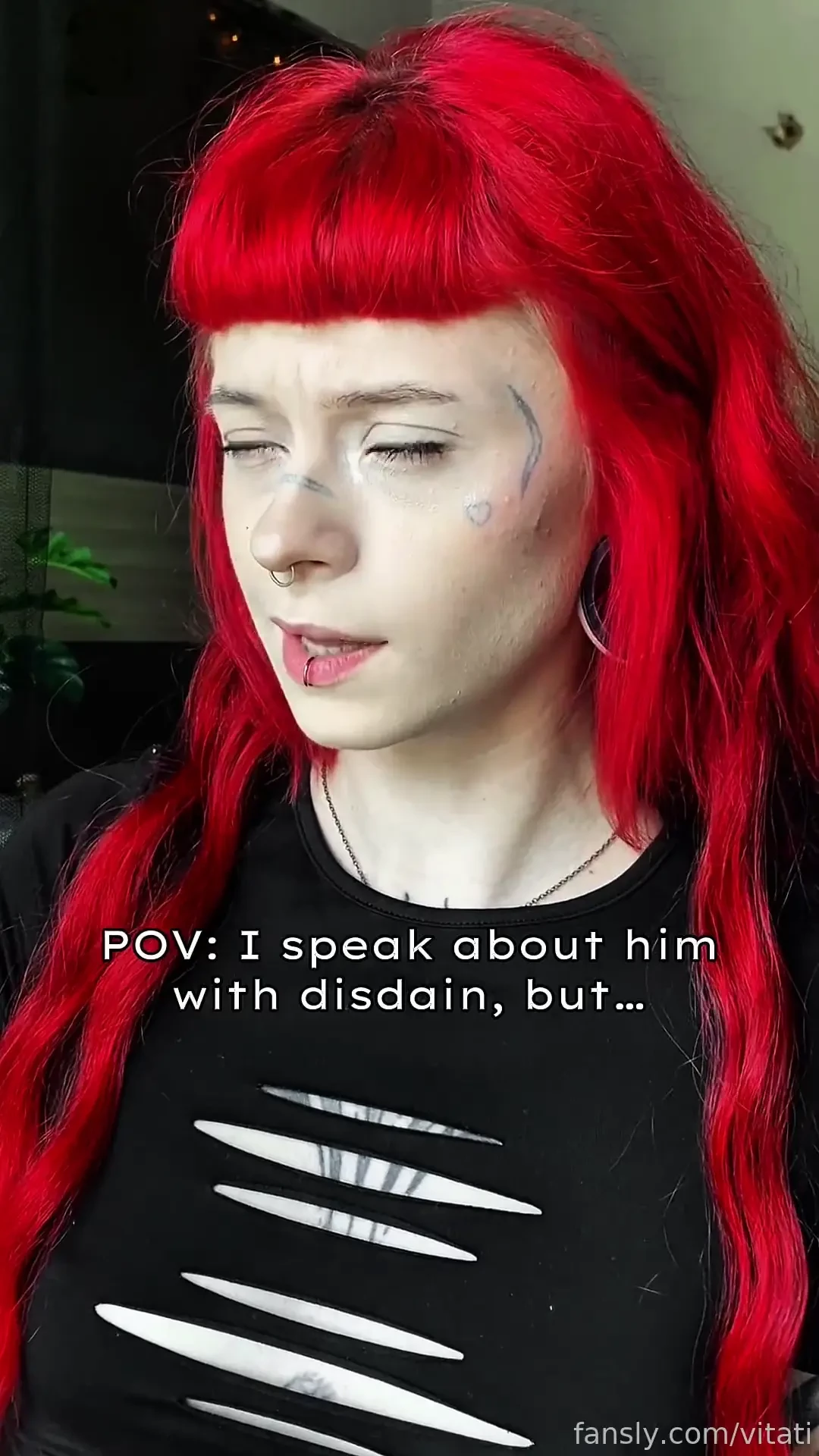 Ugh these red locks i wanna keep them forever should i do them again 