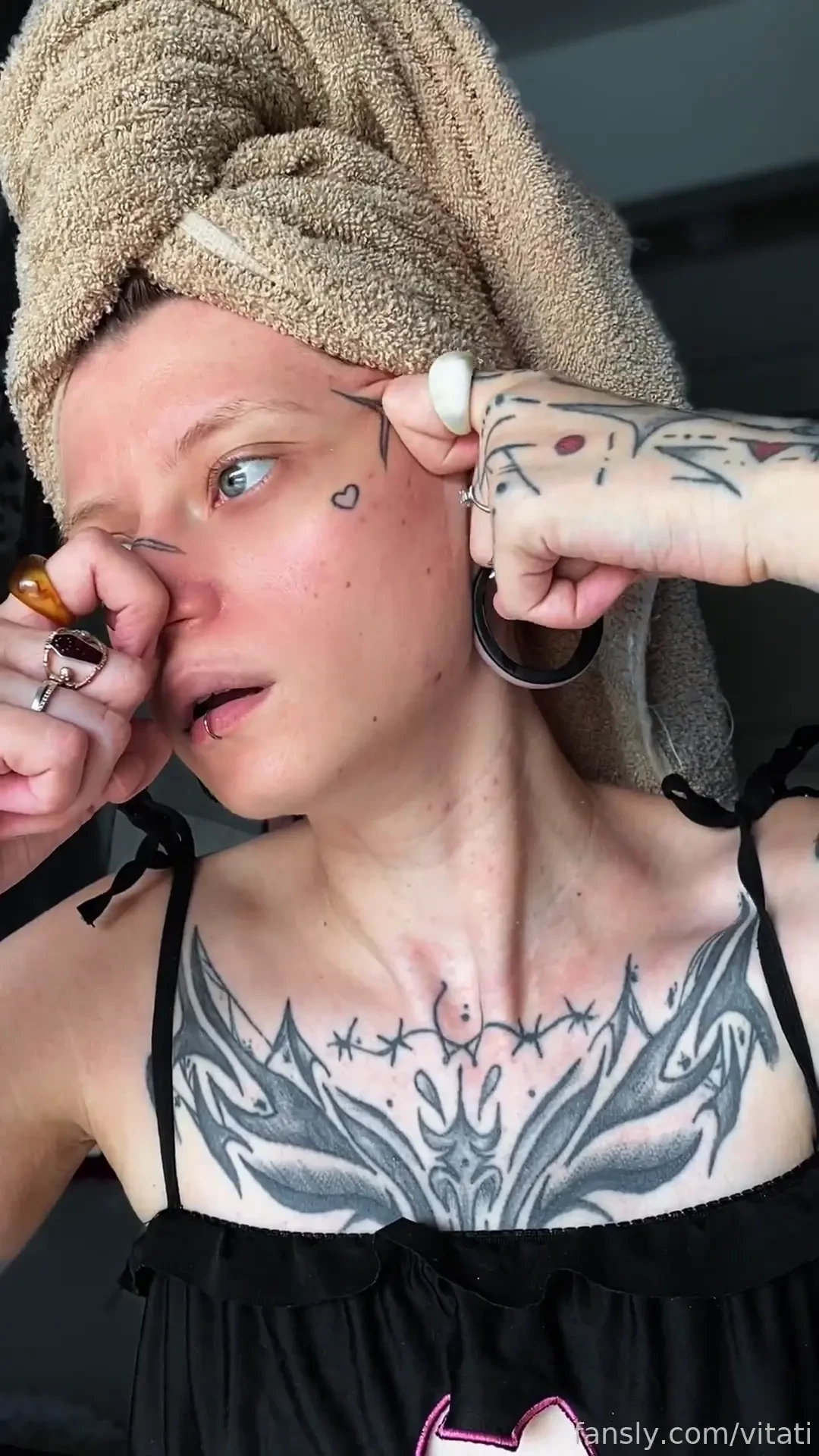 I love grooming but i have to do it all myself why don t you redhead 