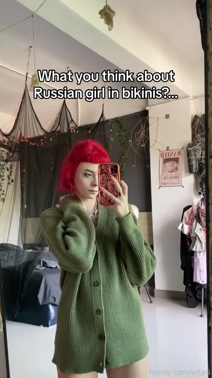 Oh these girls in bikinis redhead altgirl ginger redhair egirl goddess 