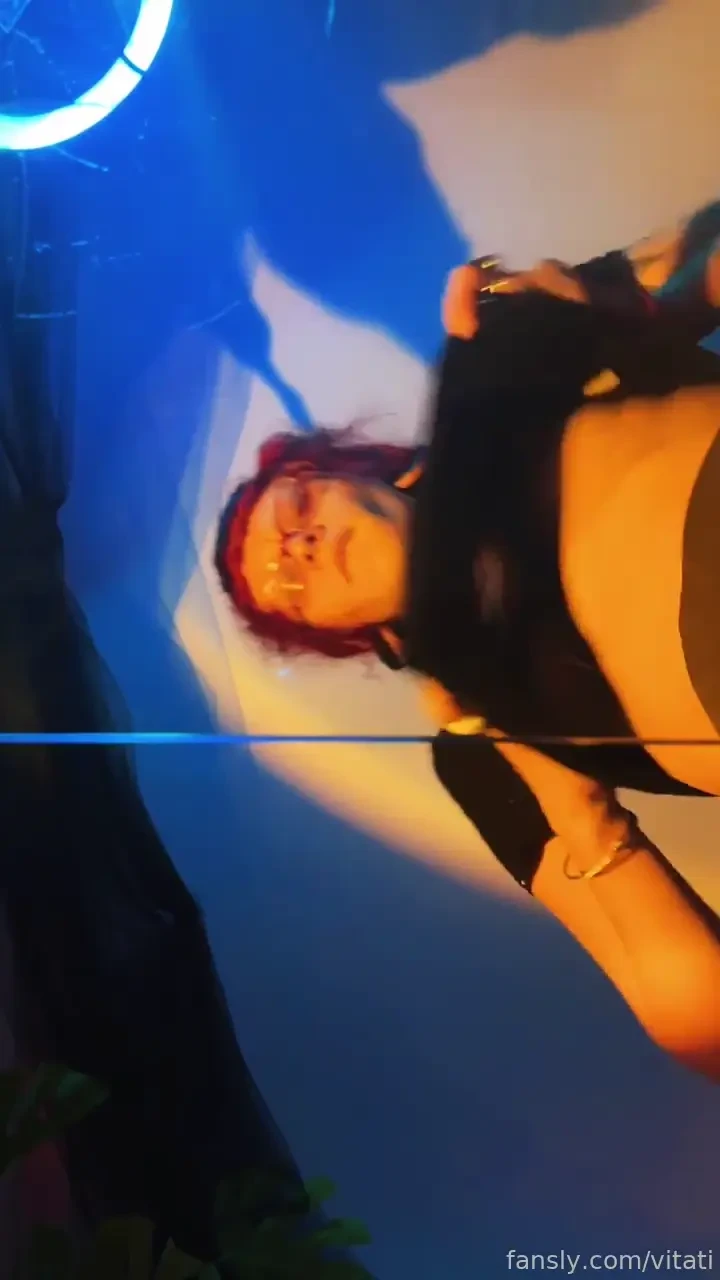 The camera is your face free tiktok 18 redhead glasses boobs slim 