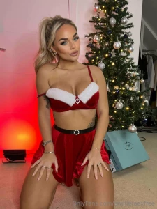 Would you like me to deliver your gifts this x mas