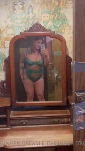 Janky strip club bathrooms for 1000 please