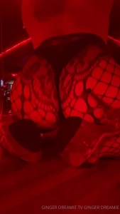 Leave a tip if you d let me do this on your dick