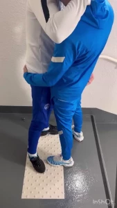 Quand 2 boss se rencontrent voil ce que a donne du vrai kiff en survet