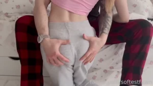 He gropes my parts so well lt 3