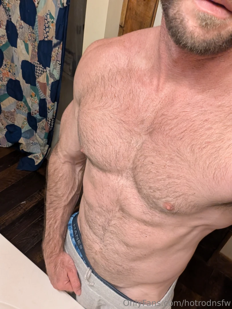 I think this is the most hair my chest has had in a few years 