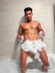 Can you imagine bath with me dm me for more part 4