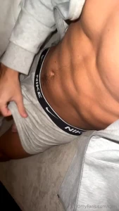 Who likes grey joggers part 1