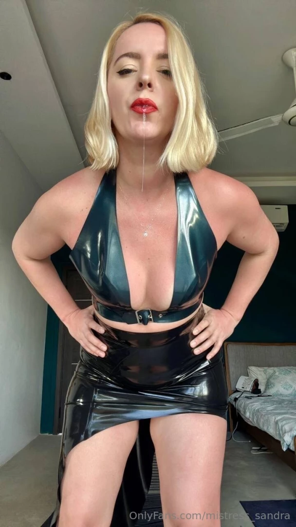 Do you have what it takes to please a dominant mistress show me your 