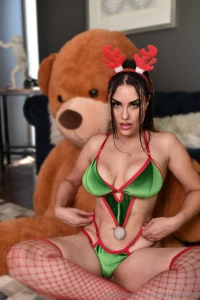 M e r r y c h r i s t m a s baby