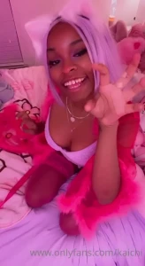 Kitten s feeling playful and needs attention swipe so videos all done part 2