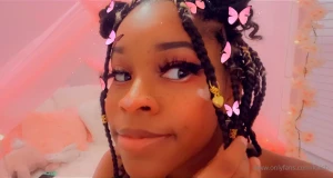 There s a picture set and cute videos coming up this week