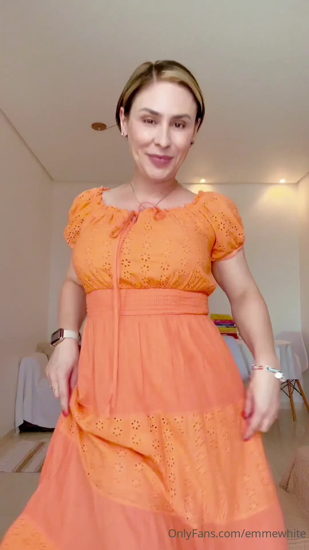 Voc diria que sou uma safada se me visse assim na rua 