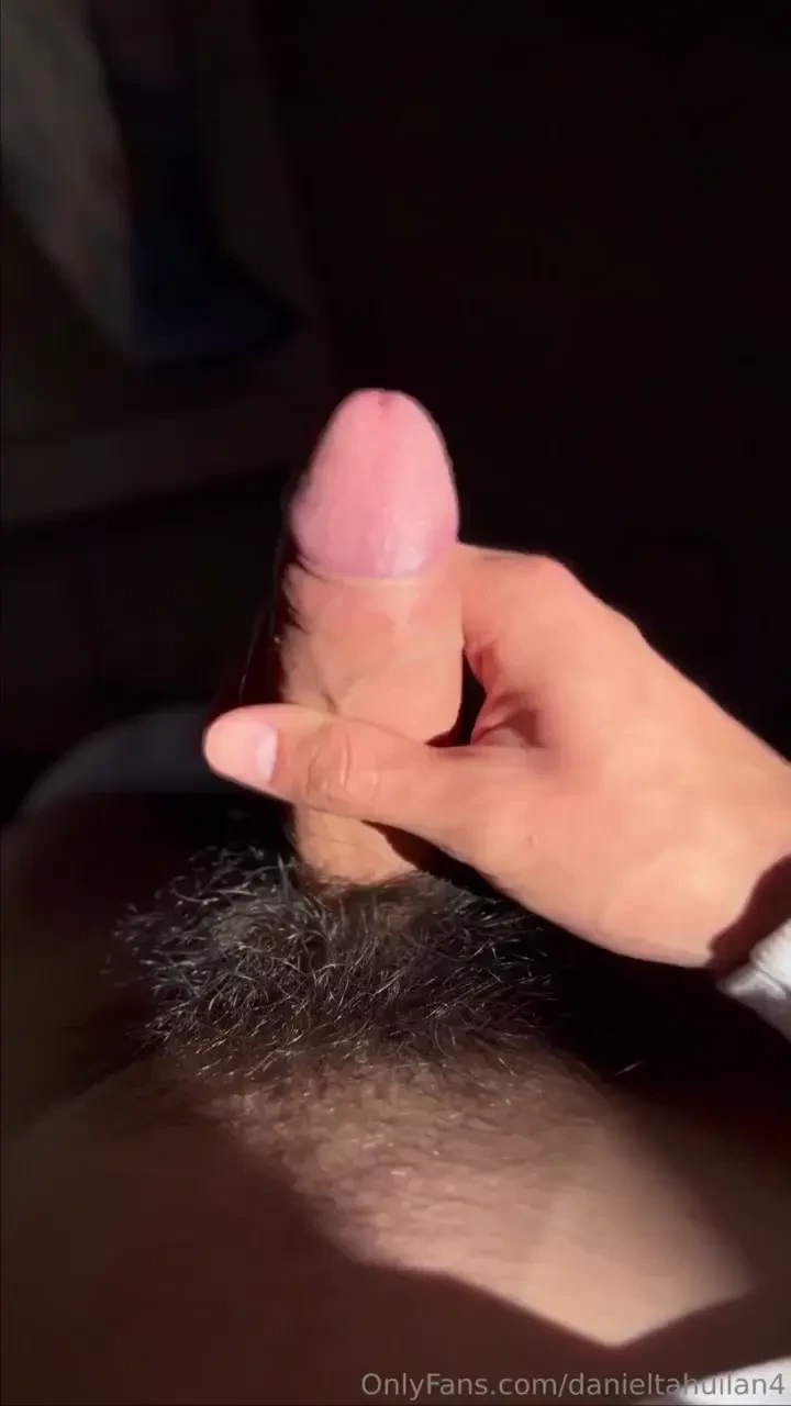 You want suck it send me a dm to buy custom content part 2 