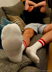 Some christmas presents for you dirty footsubs part 1