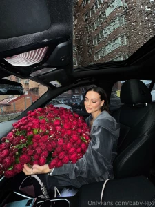 A red rose is not selfish in wanting to be a red rose oscar wilde