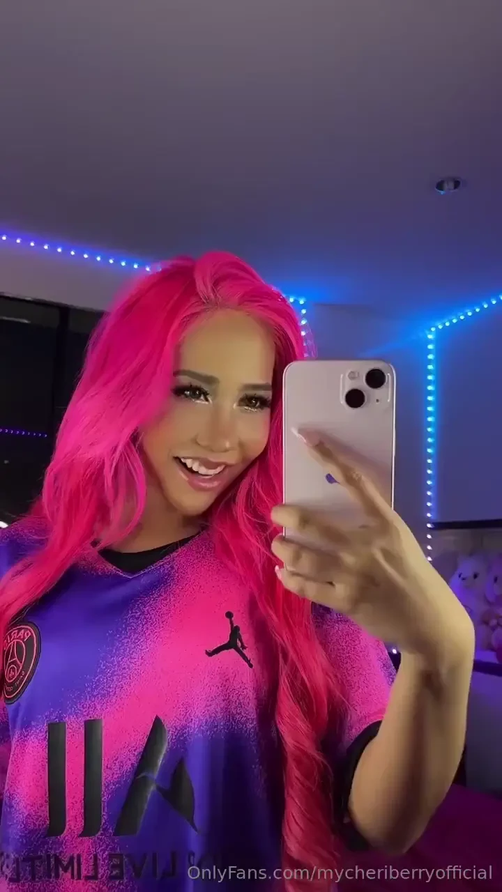 What outfit do you prefer part 1 