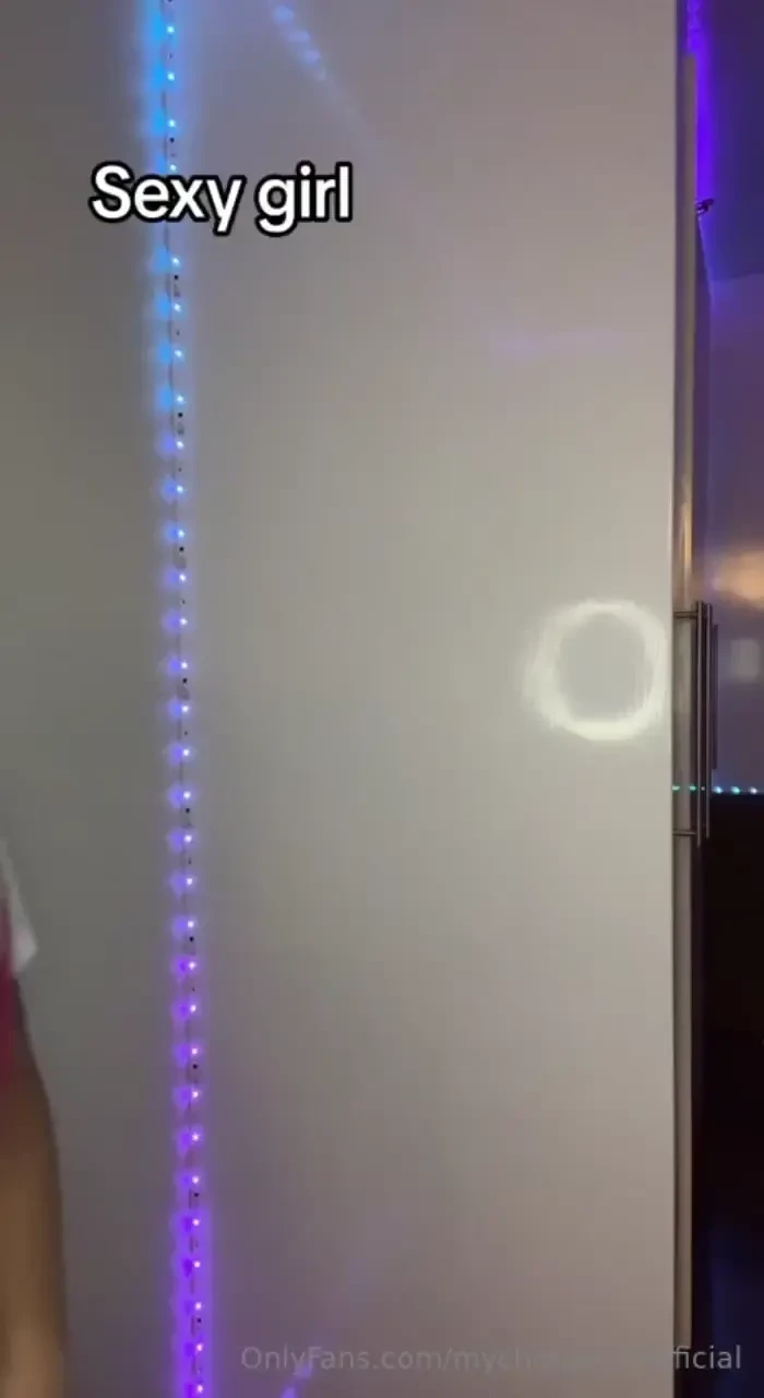 Am i sexy or cute part 1 