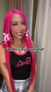 Should to introduce your boyfriend to your friend when you have