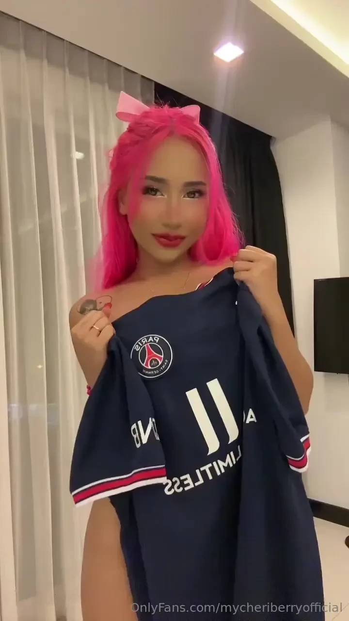 Are you want to see the version no censored come to my dm 