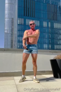 Who wants to help me part 7