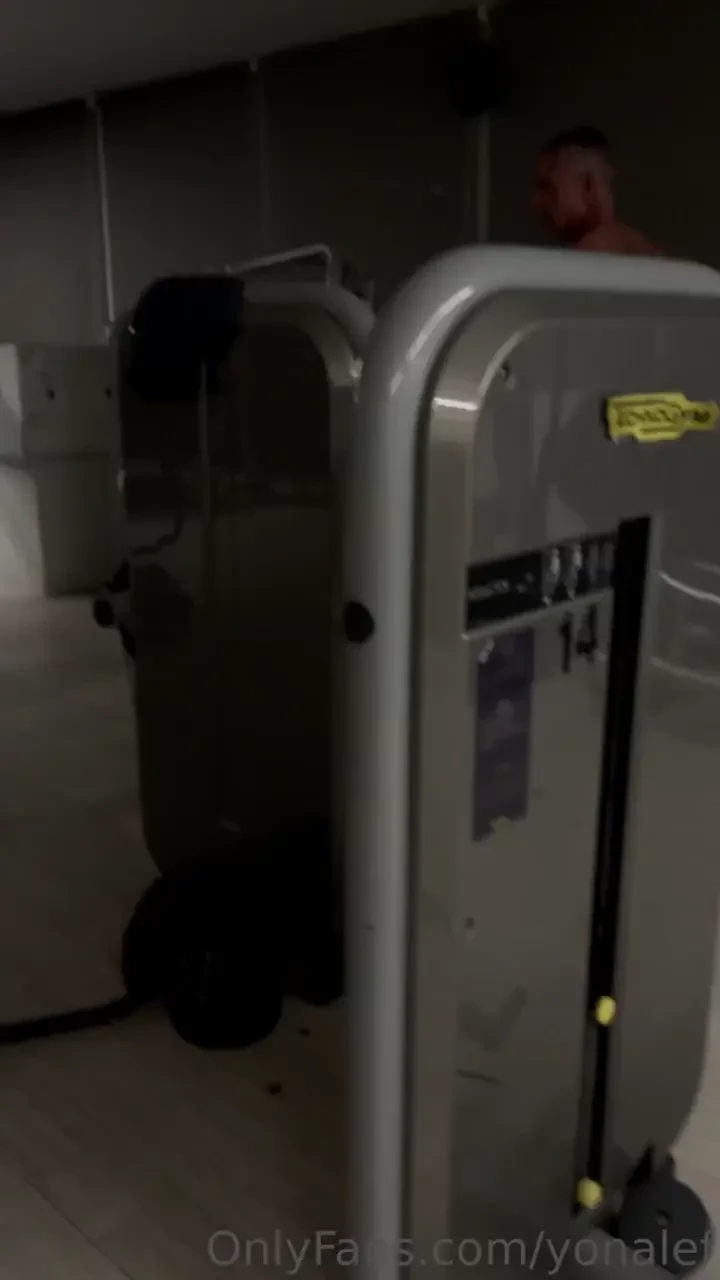 Who s joining me for workout 