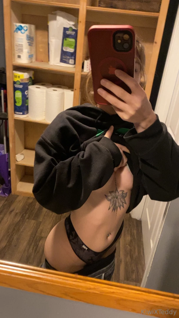 Can i send you nudes while i m at work or your at work part 1 
