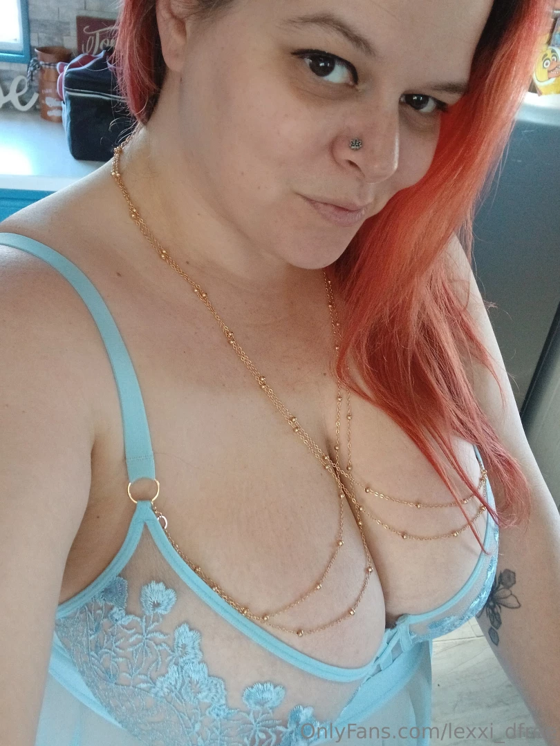 Ooo i just love my new outfit what do yall think 