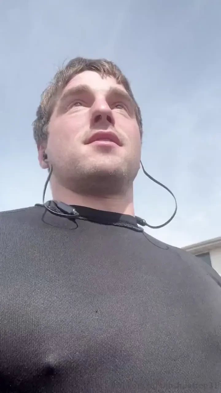 Messin around during my workout 