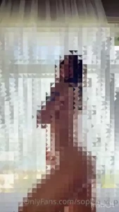 You need see it beautiful this video completely se