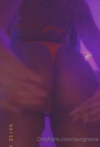 I wanna clap this fat ass on some juicy ass dick badly