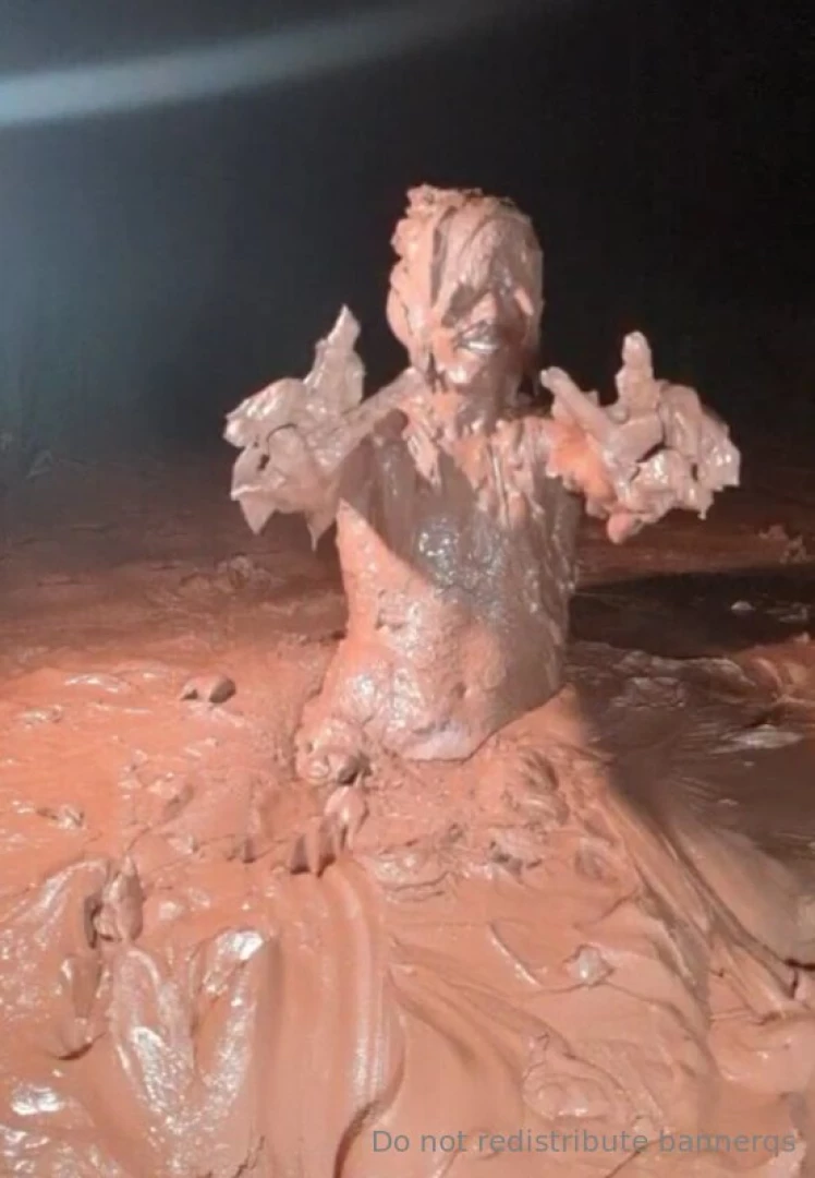 Photo shoot from the construction mud clay goop im surprised i never part 9 