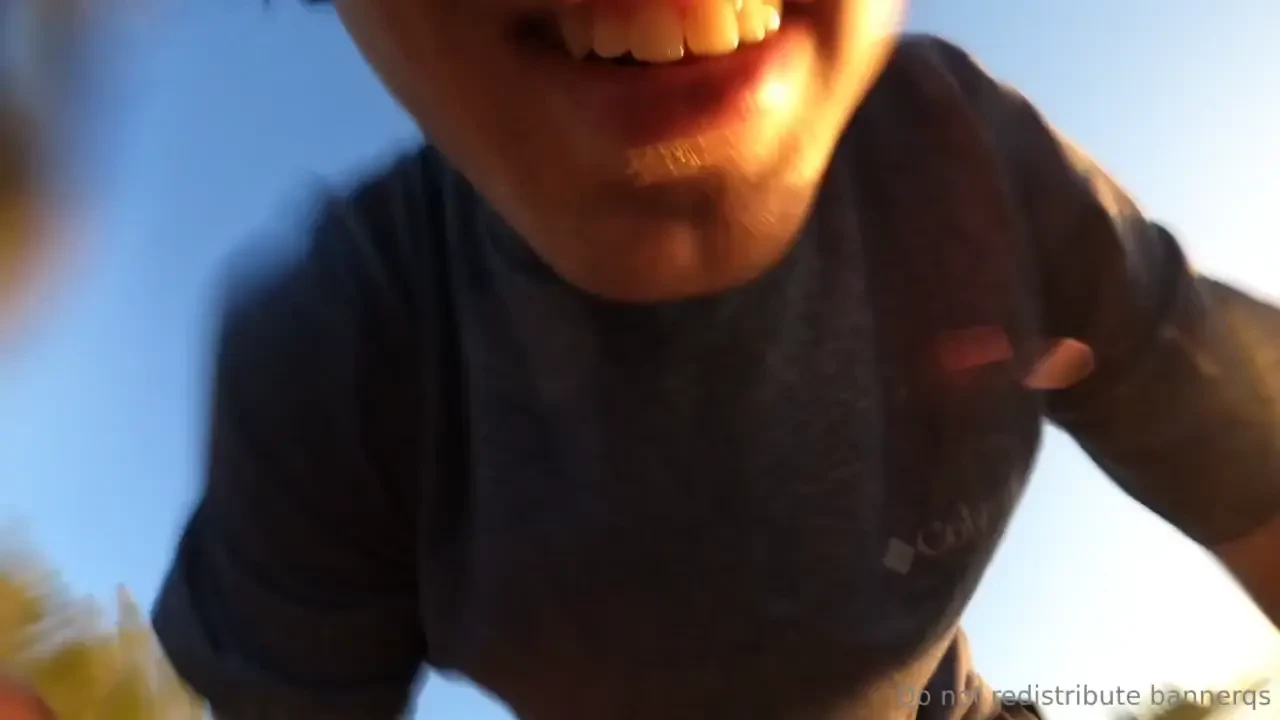 Pov you are covered in mud and i m dunking you in the ocean 