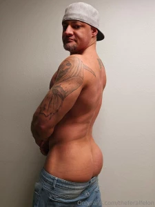 Little ass shot for my fans