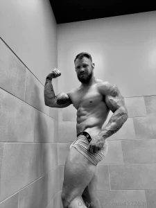 Show some support make sure you gym today