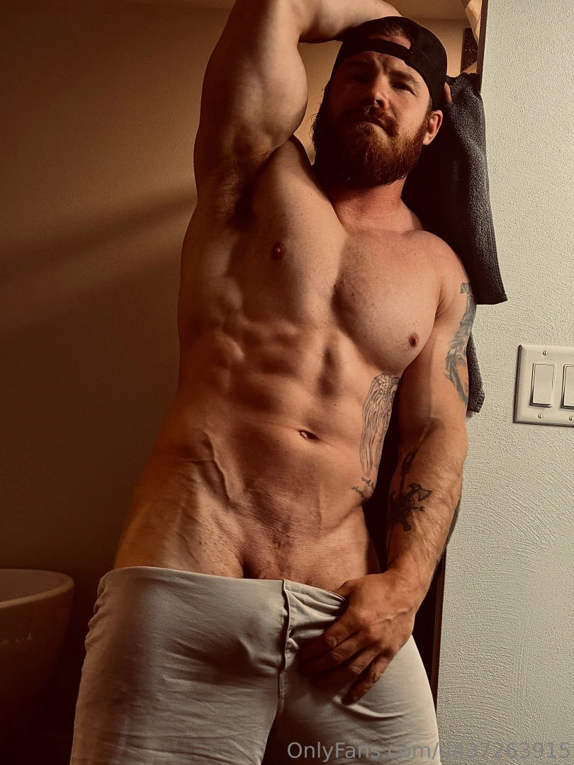 New pics and videos available 