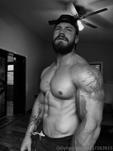 Happy sunday what s everyone up to