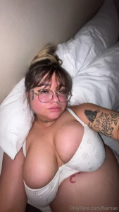 My wifi is not letting me upload a rlly sexy vid guys ugh pls be part 1
