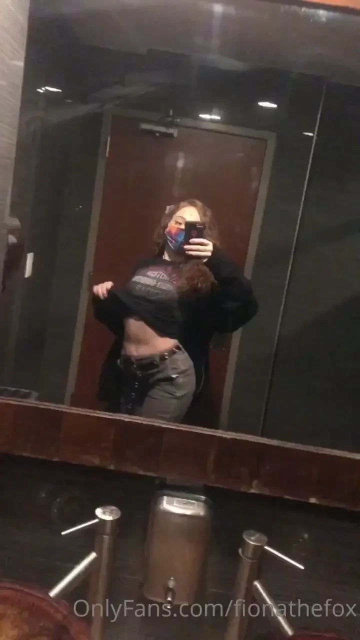 Risky lil boob flash i heard someone coming at first but then i tried 