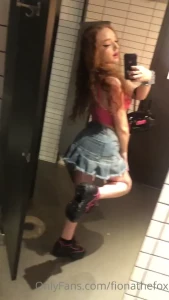 Being naughty flashing my titties in public i had to make it quick lol